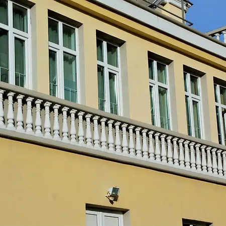 Ξενοδοχείο Family Chiplakoff 3*