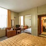 Hotel Family Chiplakoff 3*